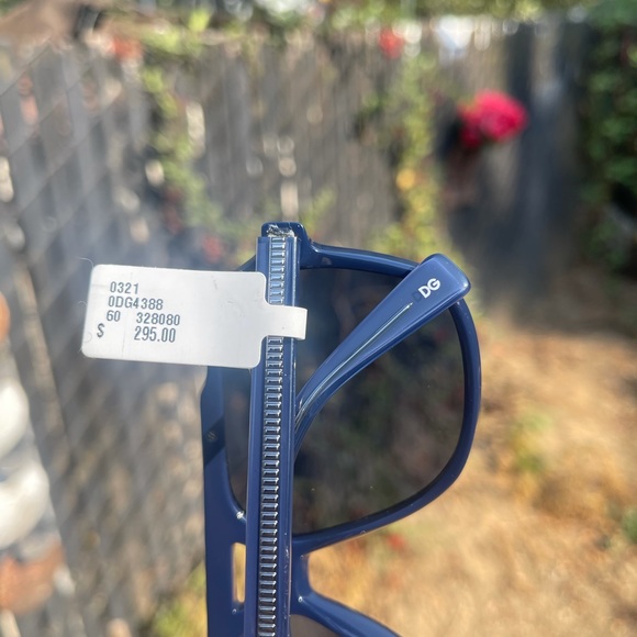 Dolce & Gabbana Gros Grain 60MM Sunglasses blue frame, silver accents. - Picture 11 of 14